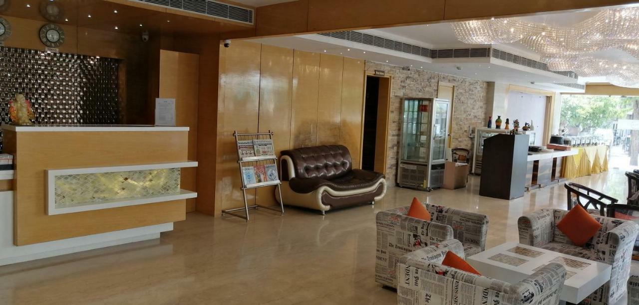 Kyriad Hotel Jaipur By Othpl Ngoại thất bức ảnh