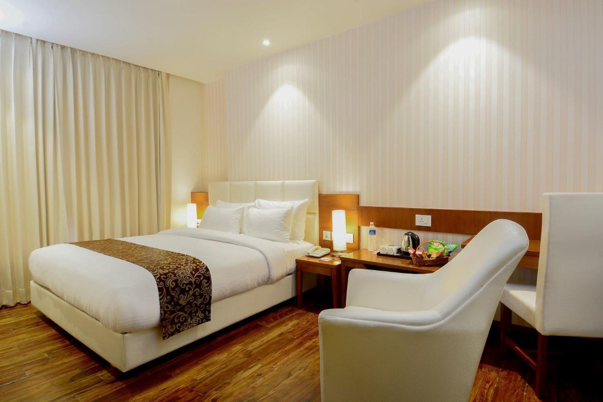 Kyriad Hotel Jaipur By Othpl Ngoại thất bức ảnh